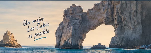El Arco de Cabo San Lucas frente al mar